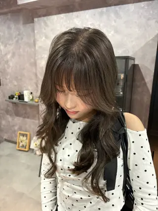 ロング カラー nameless miichiのヘアスタイル