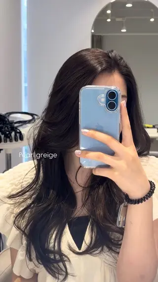 カラー sumire ༊·˚のヘアスタイル