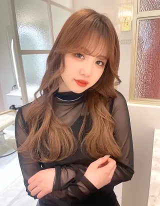 ロング fuwari 美白ショコラカラーのヘアスタイル