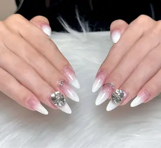 ネイル Aria Nail Beautyのネイルデザイン