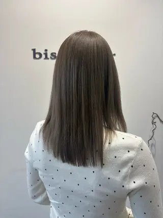 セミロング akira bisou hairのヘアスタイル