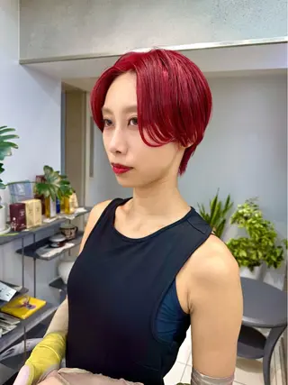 ショート カラー ハイトーンカラー が絶対可愛い✨泰聖✨のヘアスタイル