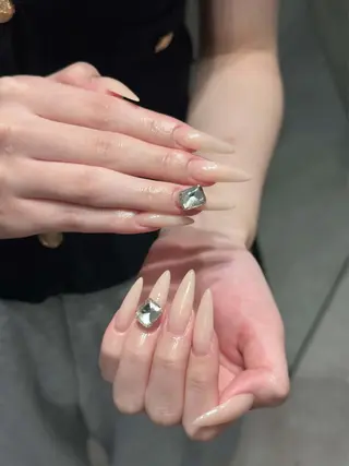 ネイル Eli Muse 新宿ネイルのネイルデザイン