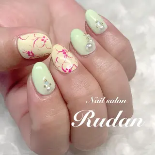 ネイル Nailsalon Rudanのネイルデザイン