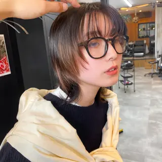 ショート カラー ダウンパーマ 【sity.ザイク】のヘアスタイル