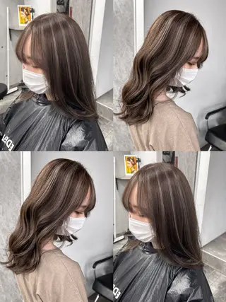 セミロング ブリーチ🐰インナー ♡ハイライト♡綾🐰のヘアスタイル