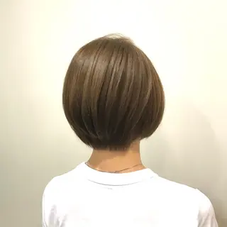 ショート カラー ブリーチなし/レイヤ ー特化🌈Tommyのヘアスタイル