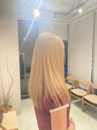 ロング カラー ハイトーン/うる艶 🤍カラー Mioのヘアスタイル