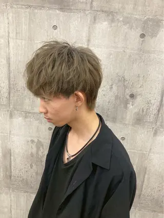 ミディアム メンズ lua店 Yugo(河野有吾)のヘアスタイル