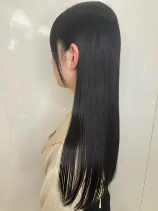 ロング onishi yoshinaoのヘアスタイル