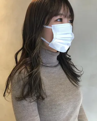 ロング カラー yajima Moemiのヘアスタイル