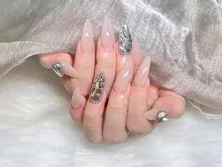 ネイル Mika Nails 心斎橋のネイルデザイン