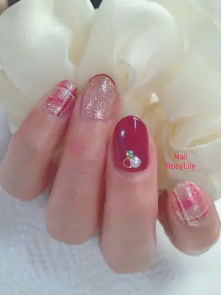 ネイル プライベートサロン Rosy Lilyのネイルデザイン