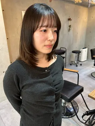 ミディアム Blume... 01 Groupのヘアスタイル