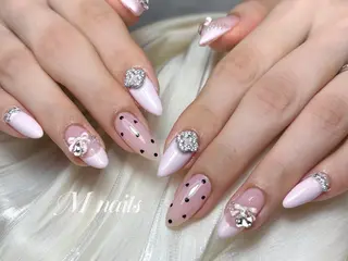 ネイル M 🌷Nail 長さだし専門店のネイルデザイン