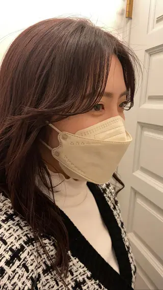 セミロング ムナカタ アカリのヘアスタイル