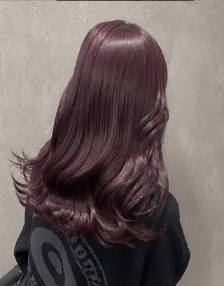 セミロング 🌈艶ブリーチ 🌈イッキのヘアスタイル