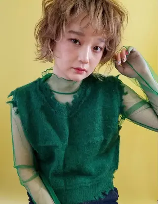 ショート カラー Heart box 仲嶺　瑠輝のヘアスタイル
