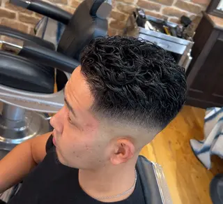 パーマ メンズ 滝川 大喜のヘアスタイル
