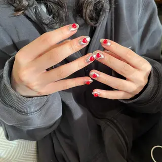 ネイル 岩本 杏のネイルデザイン