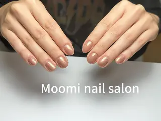 ショート Moomi nail salonのネイルデザイン
