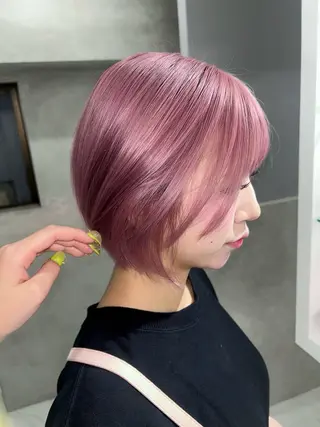ショート Akari🧬レイヤ ー/ハイトーン/天神のヘアスタイル