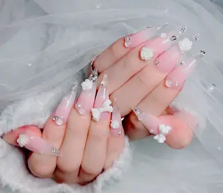ネイル Lenie Nail Salonのネイルデザイン