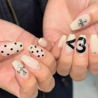 ネイル LIAn.🎀 Munakataのネイルデザイン