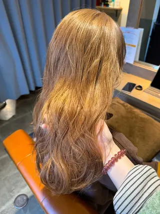 ロング カラー 🩵盛れる顔周り/ 艶カラーemi🩵のヘアスタイル