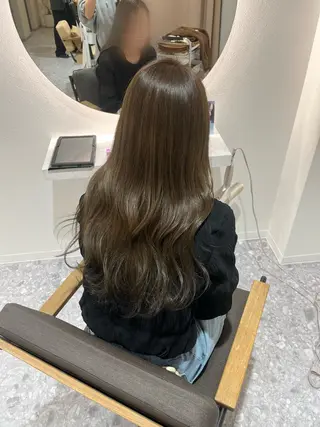 ロング カラー オリーブカラー/ 縮毛矯正 マナミ🎀のヘアスタイル
