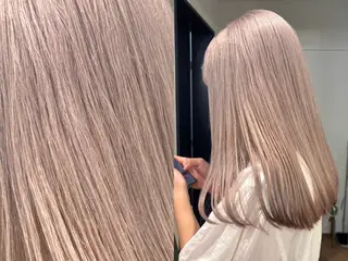 カラー ブリーチ/デザイン 🎀Kanoのヘアスタイル