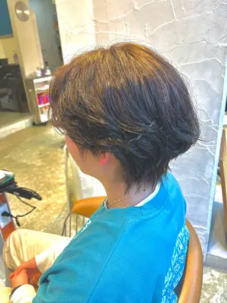 ショート カラー うしだ かおるのヘアスタイル