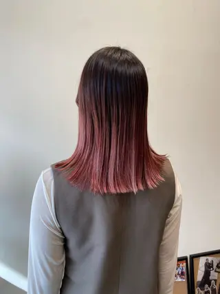 ミディアム 美容室 LOAのヘアスタイル
