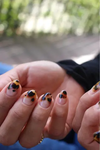 ネイル TOL NAILのネイルデザイン