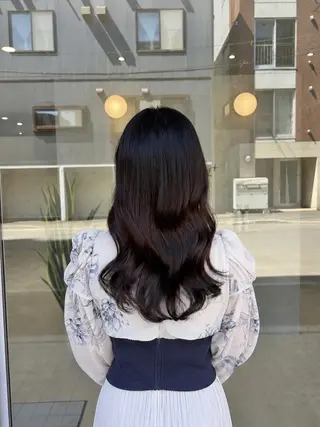 カラー 韓国ヘアケアブリーチ 莉奈のヘアスタイル