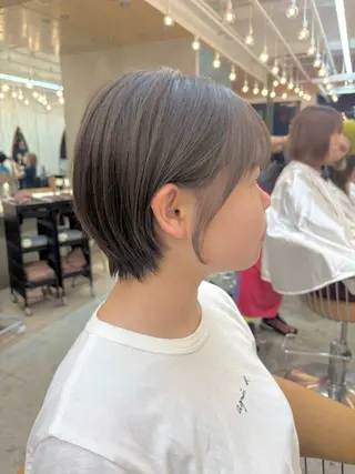 ショート オリーブベージュ/ボ ブ縮毛矯正たまき🧡のヘアスタイル
