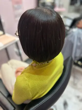 ショート 艶髪特化矯正カット ✨️MOMOEのヘアスタイル