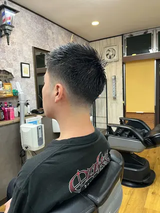 ショート メンズ 飯島 悠輝のヘアスタイル