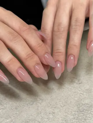 ネイル ネイルルーム チャームのネイルデザイン