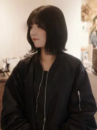 カラー (𝐡)𝐰𝐢𝐦 𝐲𝐮𝐧𝐚のヘアスタイル
