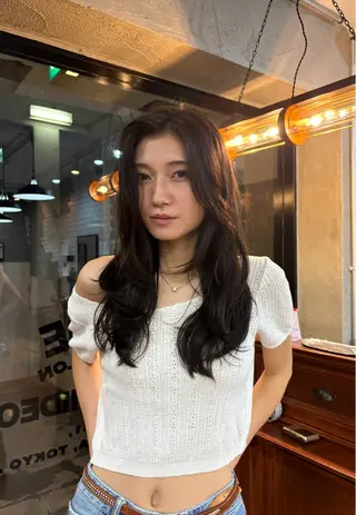 ロング レイヤーカット🎀 NANAHAのヘアスタイル