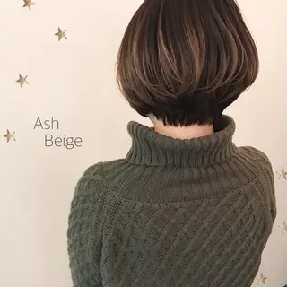 ショート カラー 市川 千夏のヘアスタイル