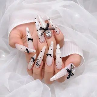 ネイル NEM nailstudioのネイルデザイン
