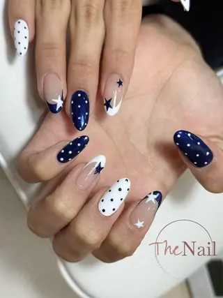 ネイル ネイル＆アイサロン 🩷Lunaのネイルデザイン