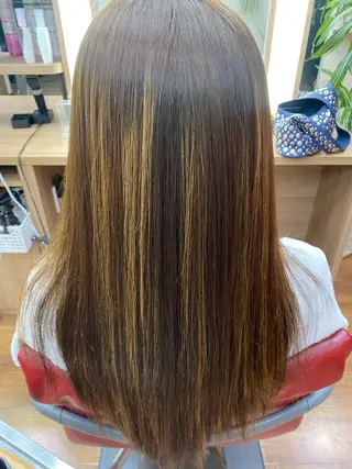 カラー HASHIMOTO HONOKAのヘアスタイル