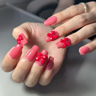 ネイル nailroom sb𓈒𓂂𓏸のネイルデザイン