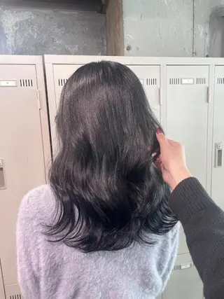 カラー 🪞THEATER 表参道店🩰のヘアスタイル