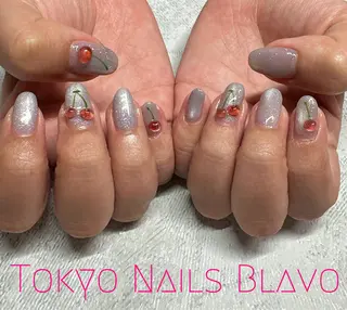 ネイル T.N.B 山本陽子のネイルデザイン