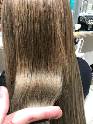 ロング カラー 似合う髪型見つけます AYAKAのヘアスタイル