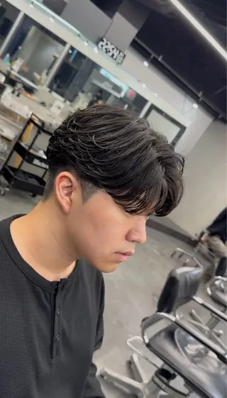 パーマ メンズ fifth 新谷 來のヘアスタイル